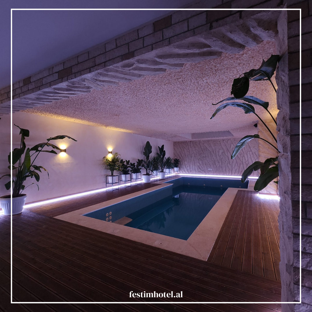 hotel in vlora with swimming pool